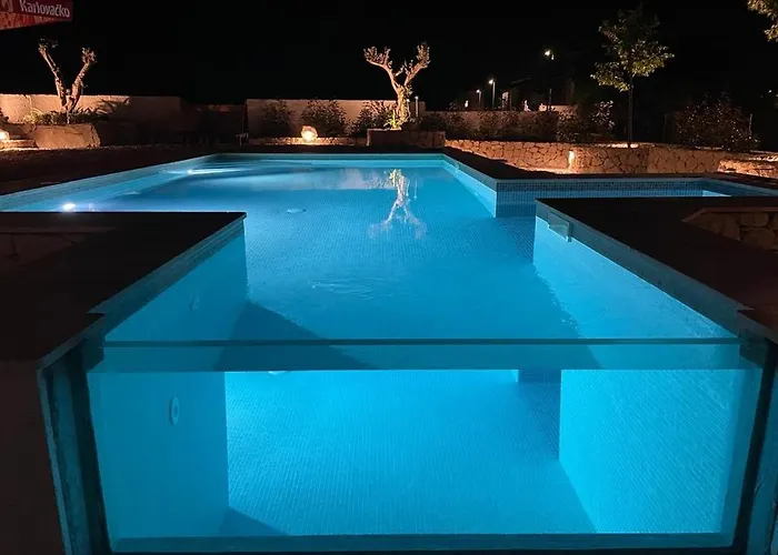Vacation House Lavanda New! Heated Pool