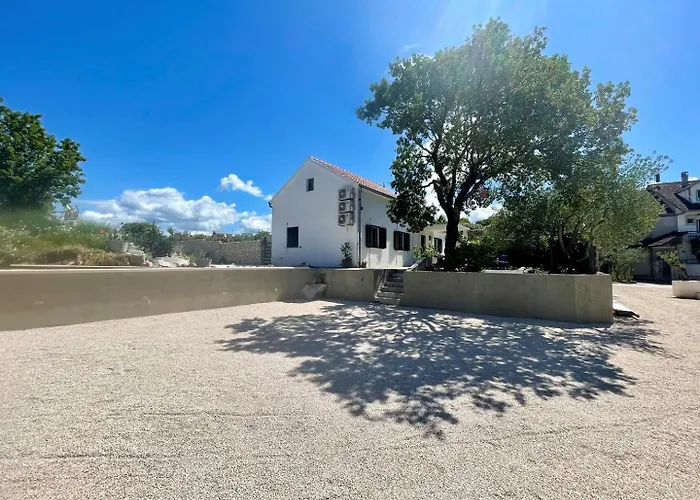Vacation House Lavanda New! Heated Pool