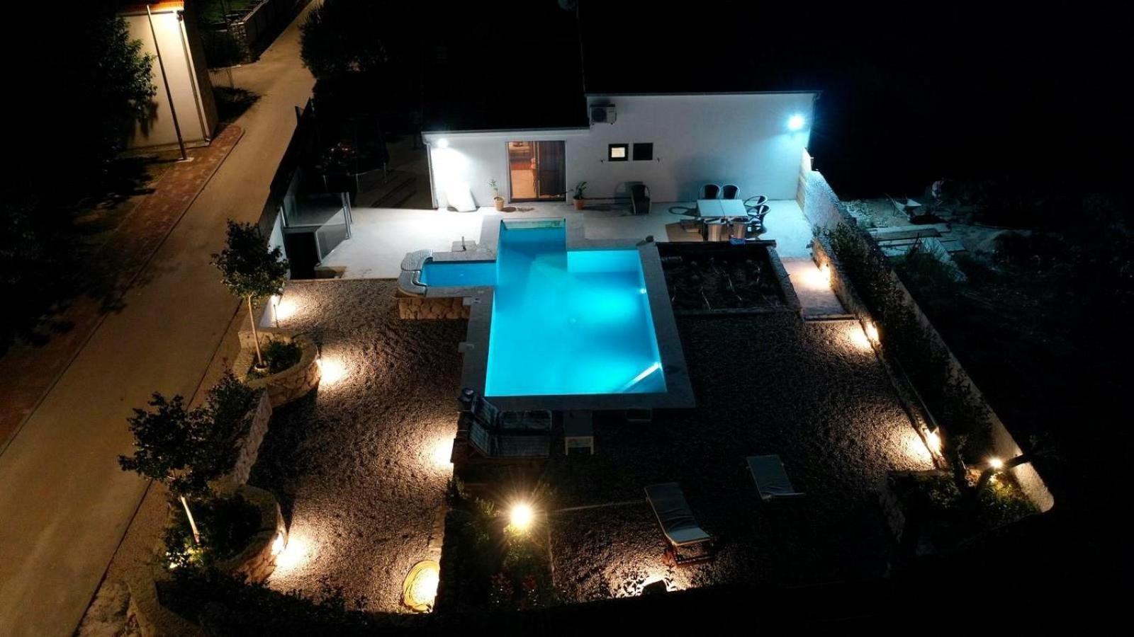 Lavanda New! Heated Pool Zadvarje